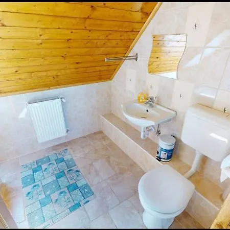 Feriehus Atilla Vendeghaz 2 *